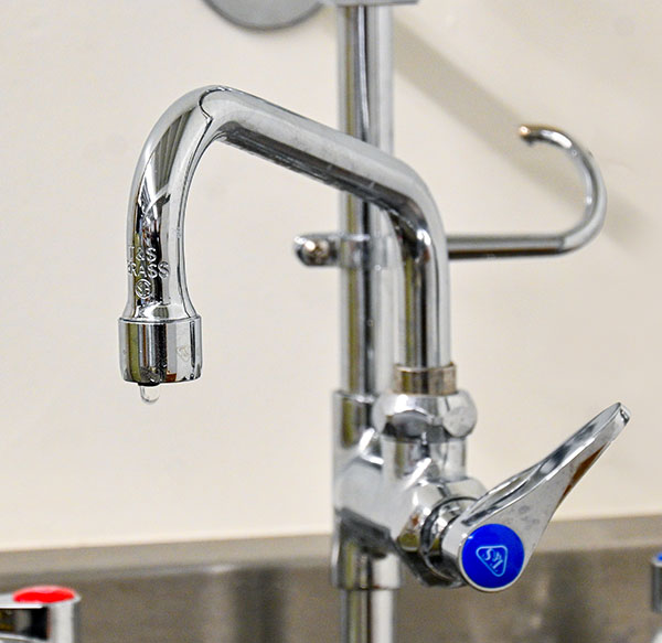 Sink, Faucet Dripping, Silver, Leaking Pipe